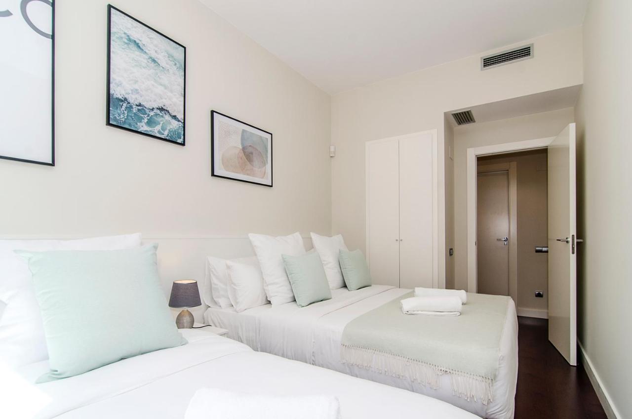 Sitges Spaces Garden Paradise 3 Bedroom, 3 Bathroom, Huge Private Garden-Terrace, Pool- Sleeps Up To 8 Exterior foto
