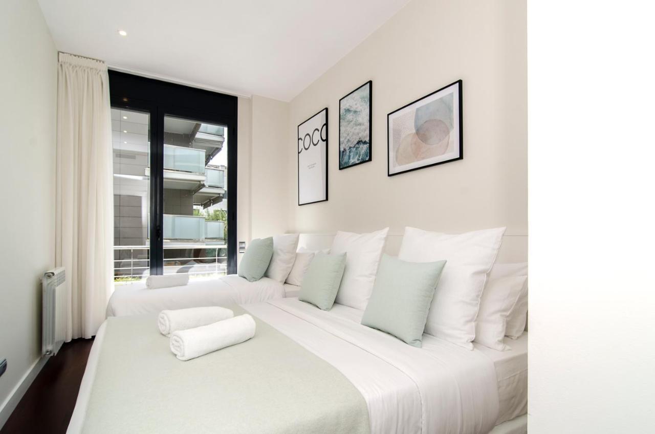 Sitges Spaces Garden Paradise 3 Bedroom, 3 Bathroom, Huge Private Garden-Terrace, Pool- Sleeps Up To 8 Exterior foto